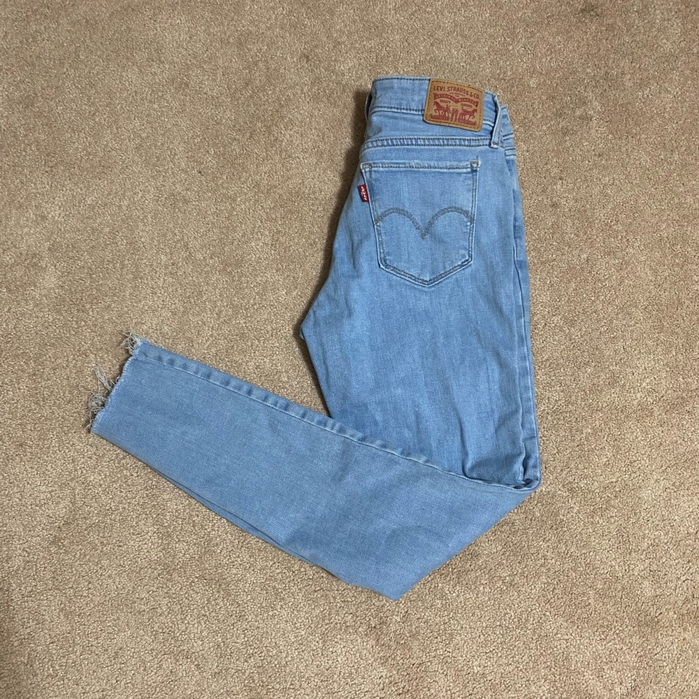 Levi skinny jeans